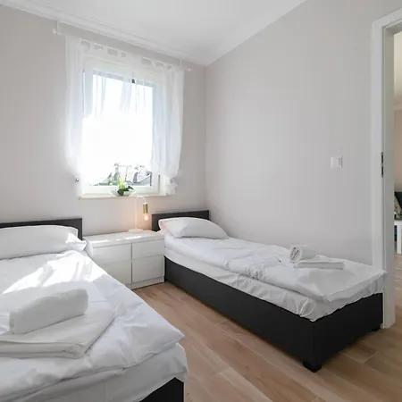 Apartament Pod Lasem Z Klimatyzacja I 2 Sypialniami Ustroń