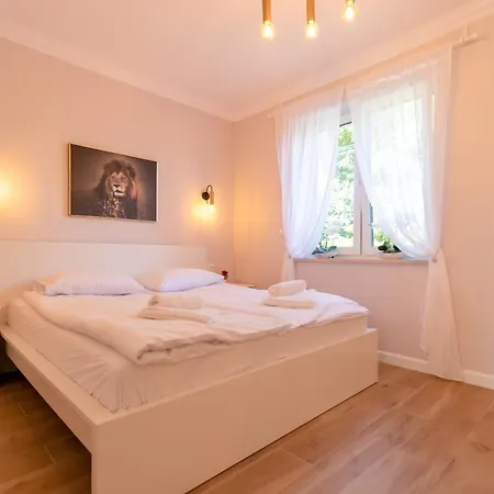 Pod Lasem Z Klimatyzacja I 2 Sypialniami Ustron