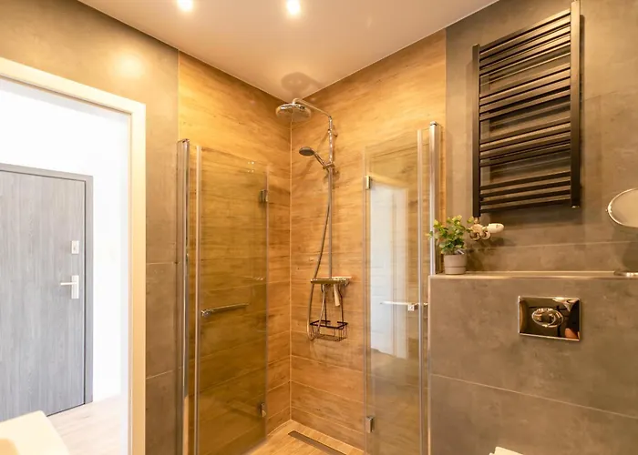 Pod Lasem Z Klimatyzacja I 2 Sypialniami * Ustron