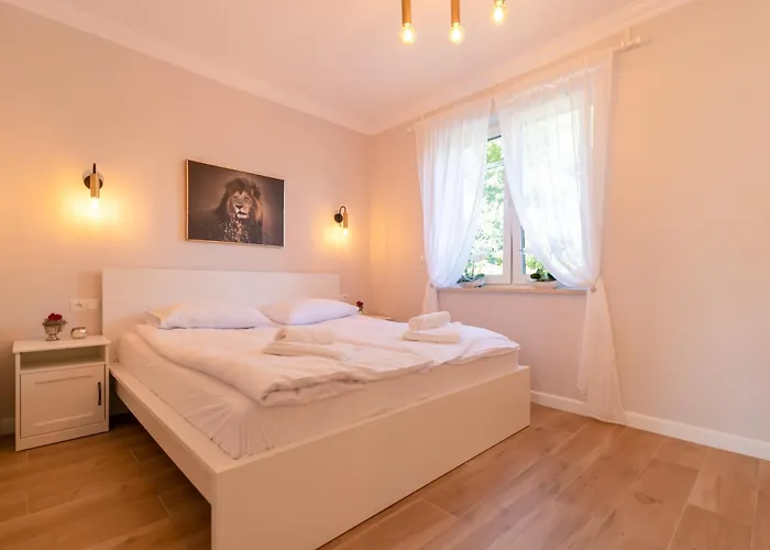 Pod Lasem Z Klimatyzacja I 2 Sypialniami Ustron